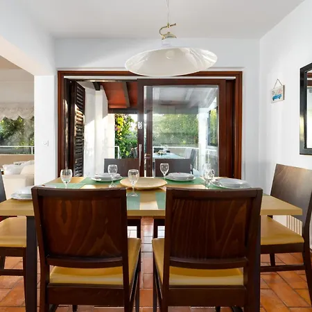 Tatil Evi Mit Pool- Grosser Garten By Interhome Poreč