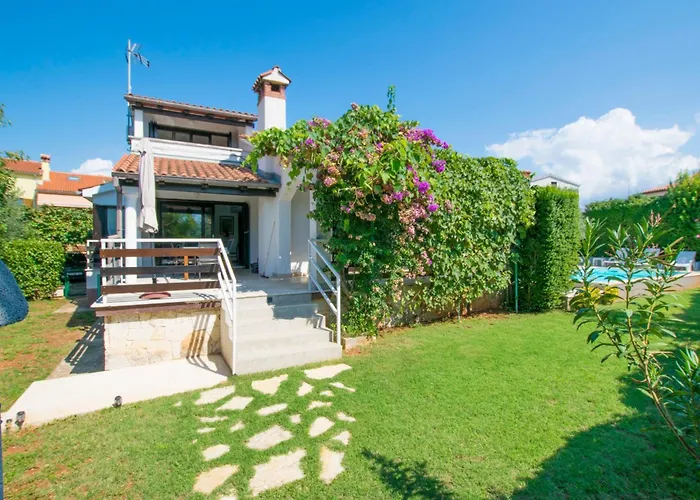 Tatil Evi Mit Pool- Grosser Garten By Interhome