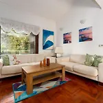 Mit Pool- Grosser Garten By Interhome Vakantiehuis