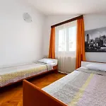 Vakantiehuis Mit Pool- Grosser Garten By Interhome Poreč
