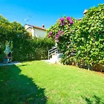 Mit Pool- Grosser Garten By Interhome * Poreč