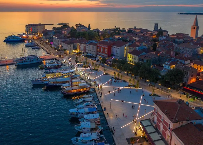 Mit Pool- Grosser Garten By Interhome